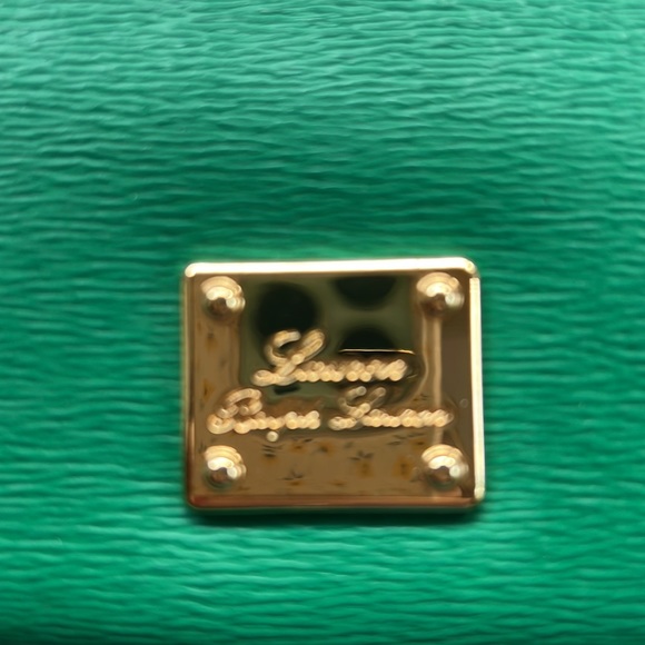 Ralph Lauren Kelly Green Wristlet - Picture 3 of 6